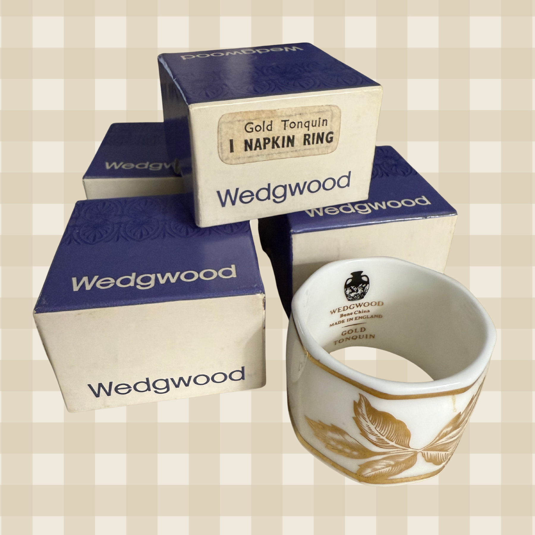 Wedgewood Gold Tonquin Bone China Gold White Napkin Ring - Set of 4