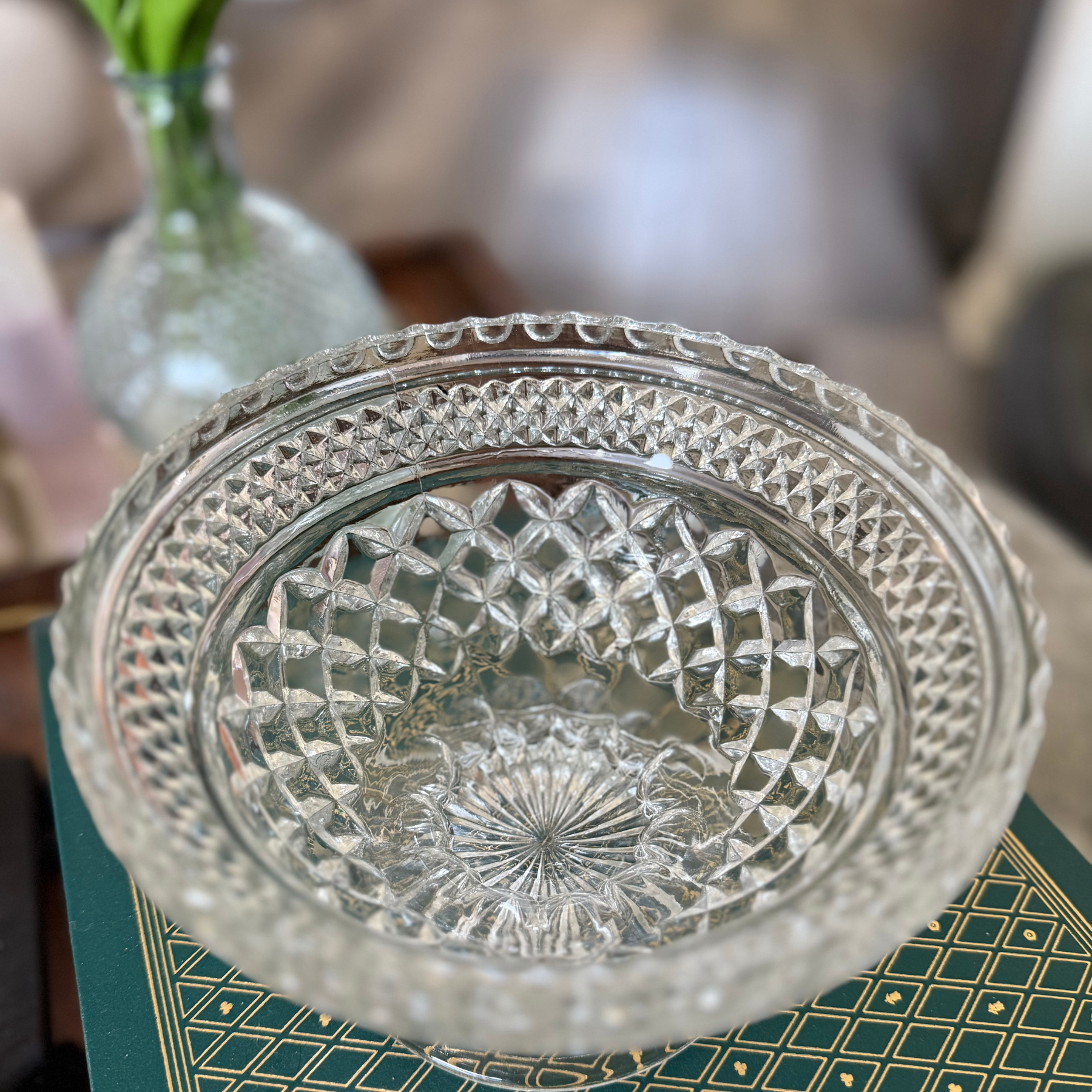 Vintage Anchor Hocking Wexford Diamond Pattern Bowl