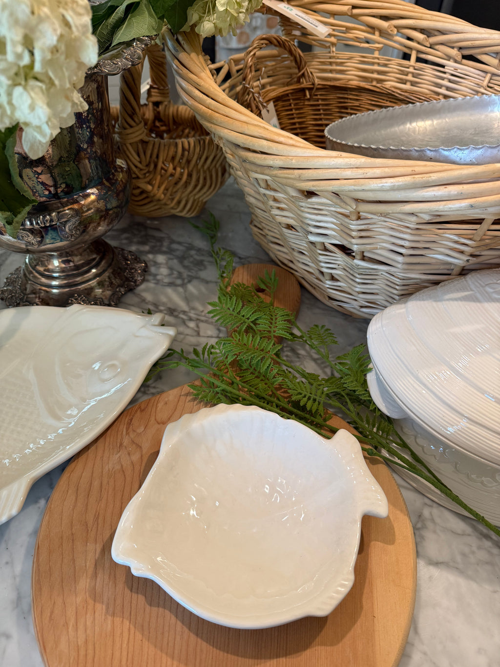 White Ceramic Fish Serving Dish - 8"