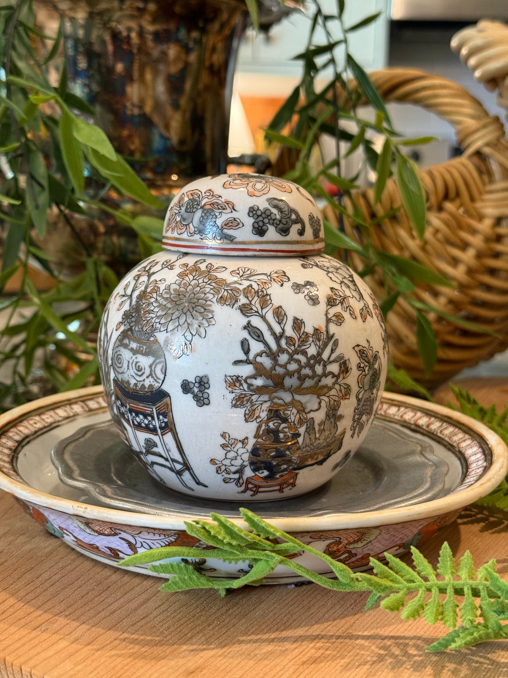 Vintage Handpainted Macau CPC Porcelain Black & Gold Floral Ginger Jar (5")