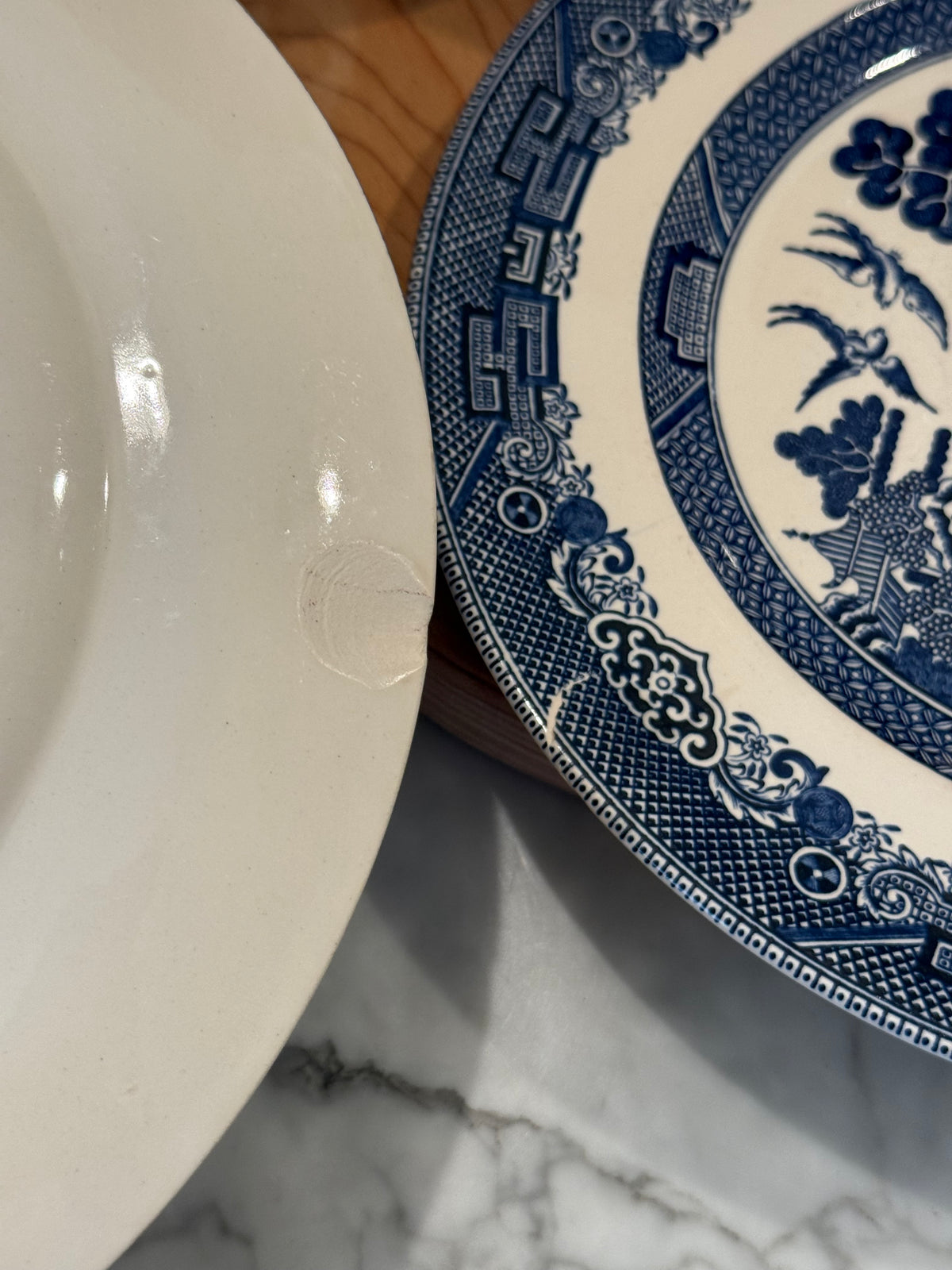 Vintage Blue Willow 10-Inch Dinner Plate