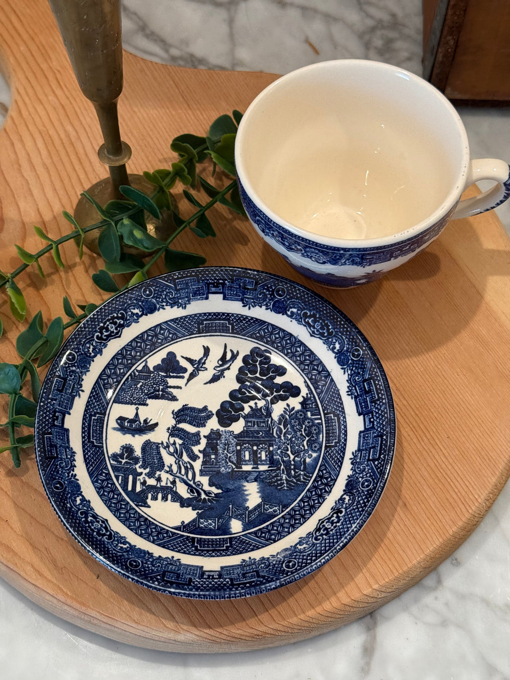 Vintage Blue Willow Teacup & Saucer Set