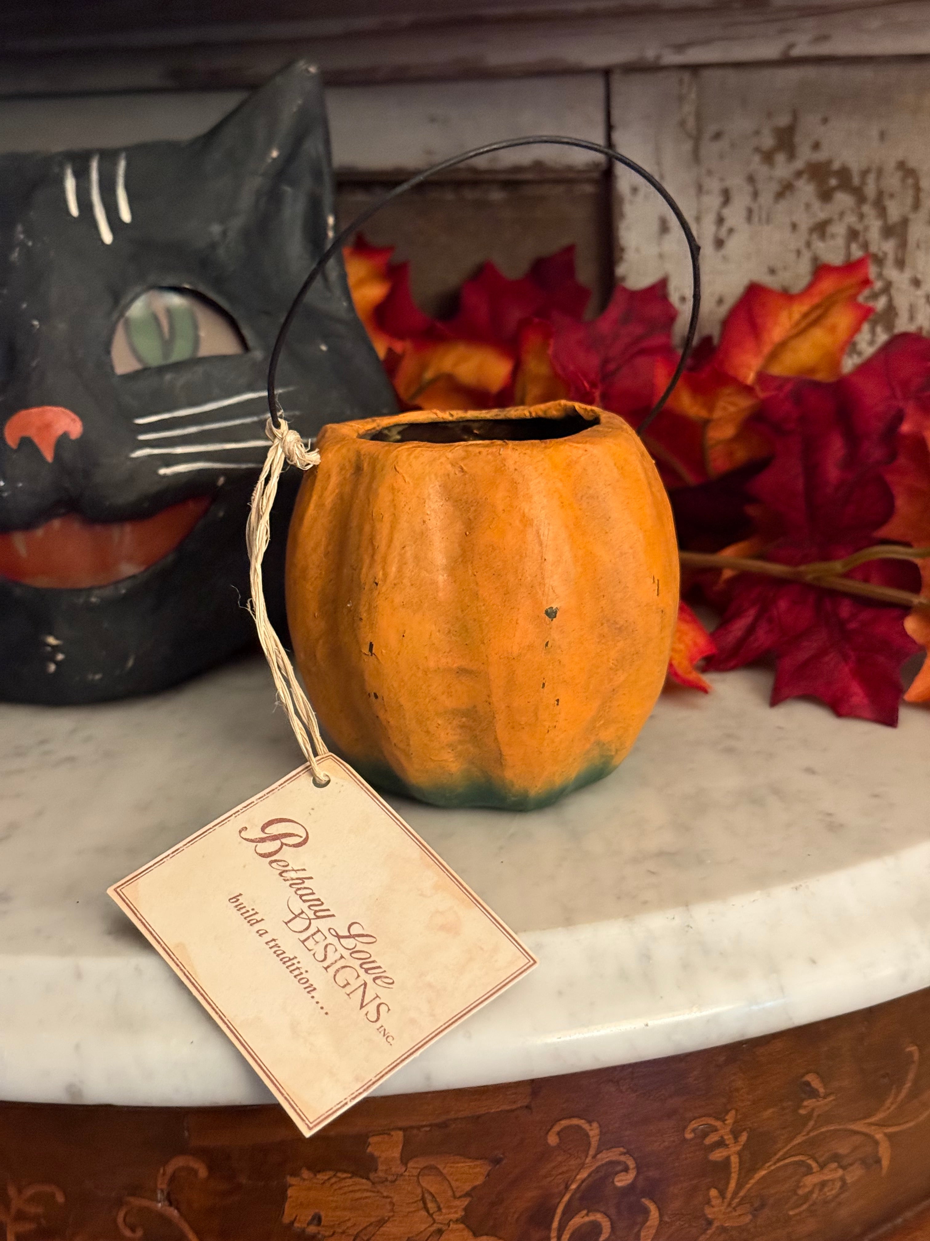 Bethany Lowe Vintage Jack-O'-Lantern Pumpkin Mini Basket