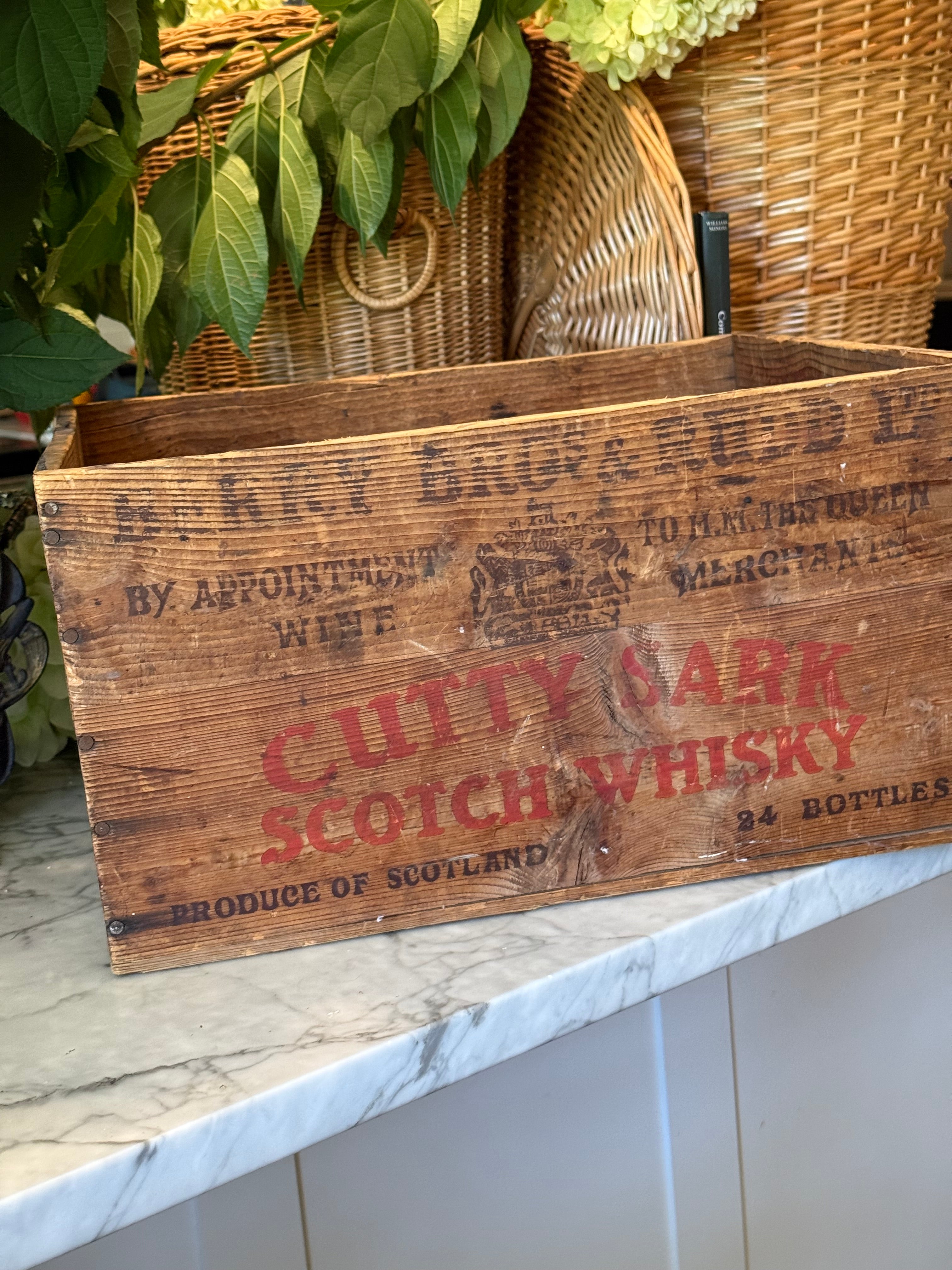 Vintage Cutty Sark Scotch Whisky Wooden Crate - Berry Bros & Rudd with Arkansas Import Stamp