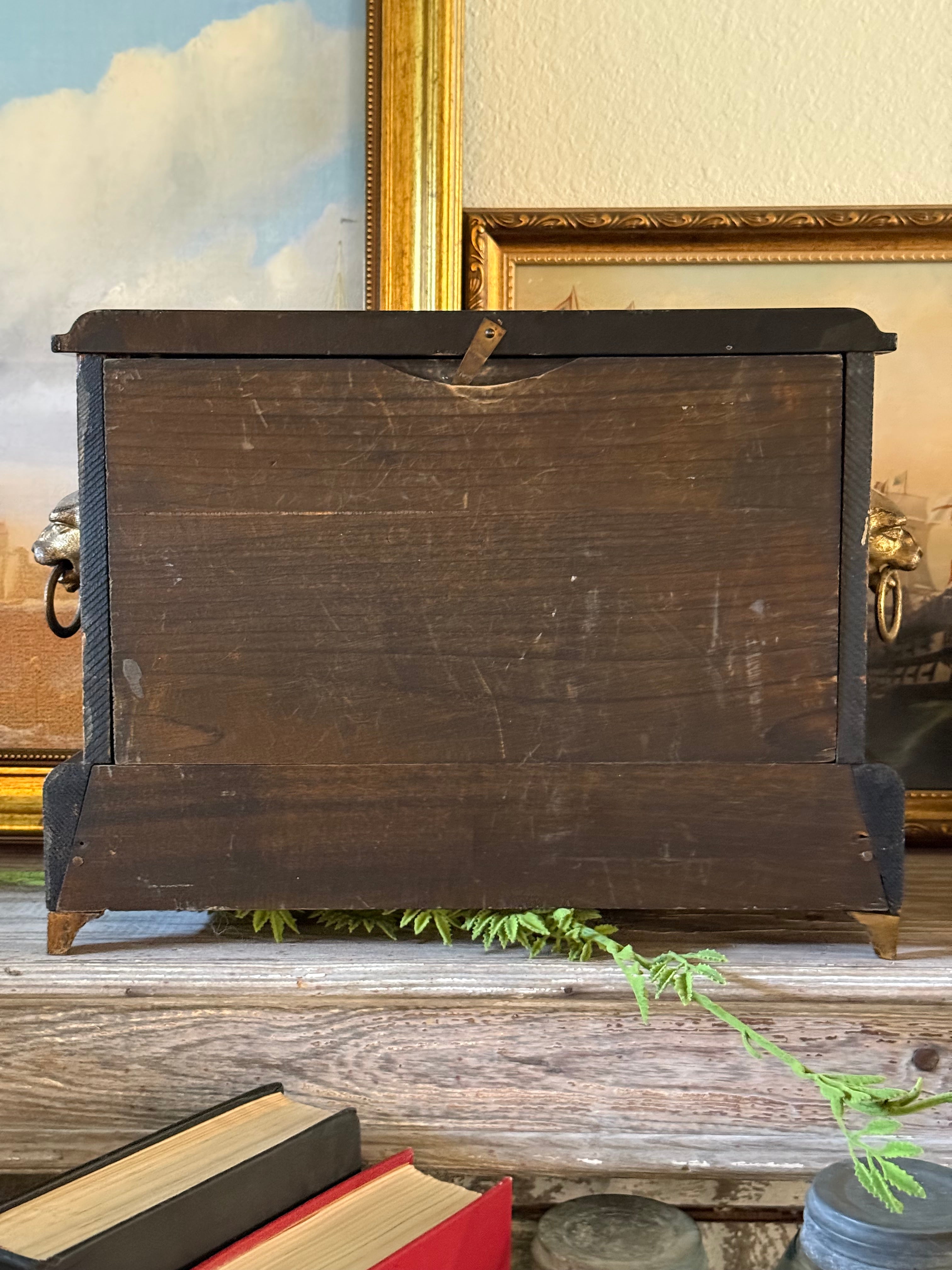Antique E. Ingraham Co. Mantel Clock with Key & Pendulum