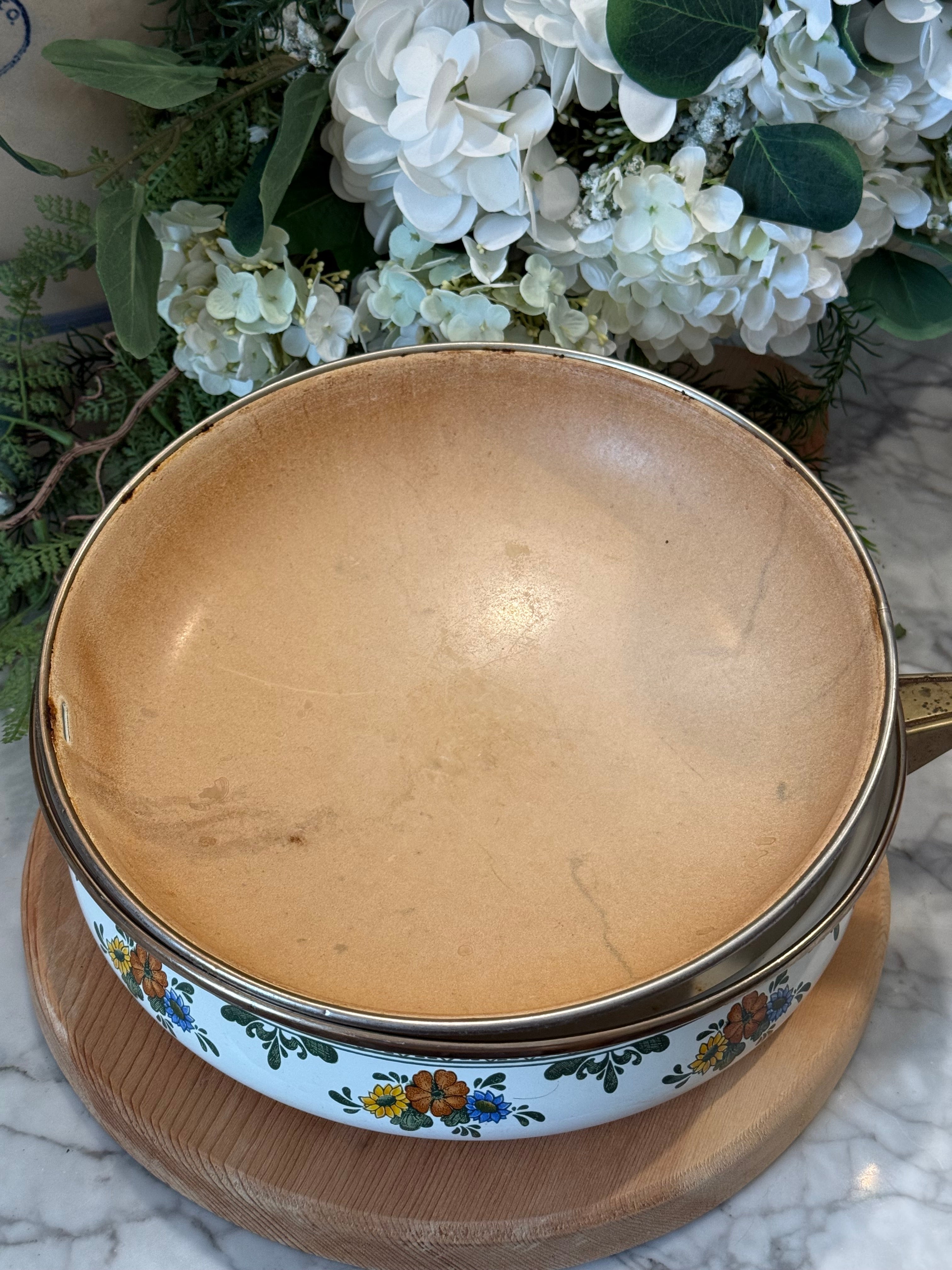 Vintage Villeroy and Boch Alt Amsterdam Enamel Skillet with Lid