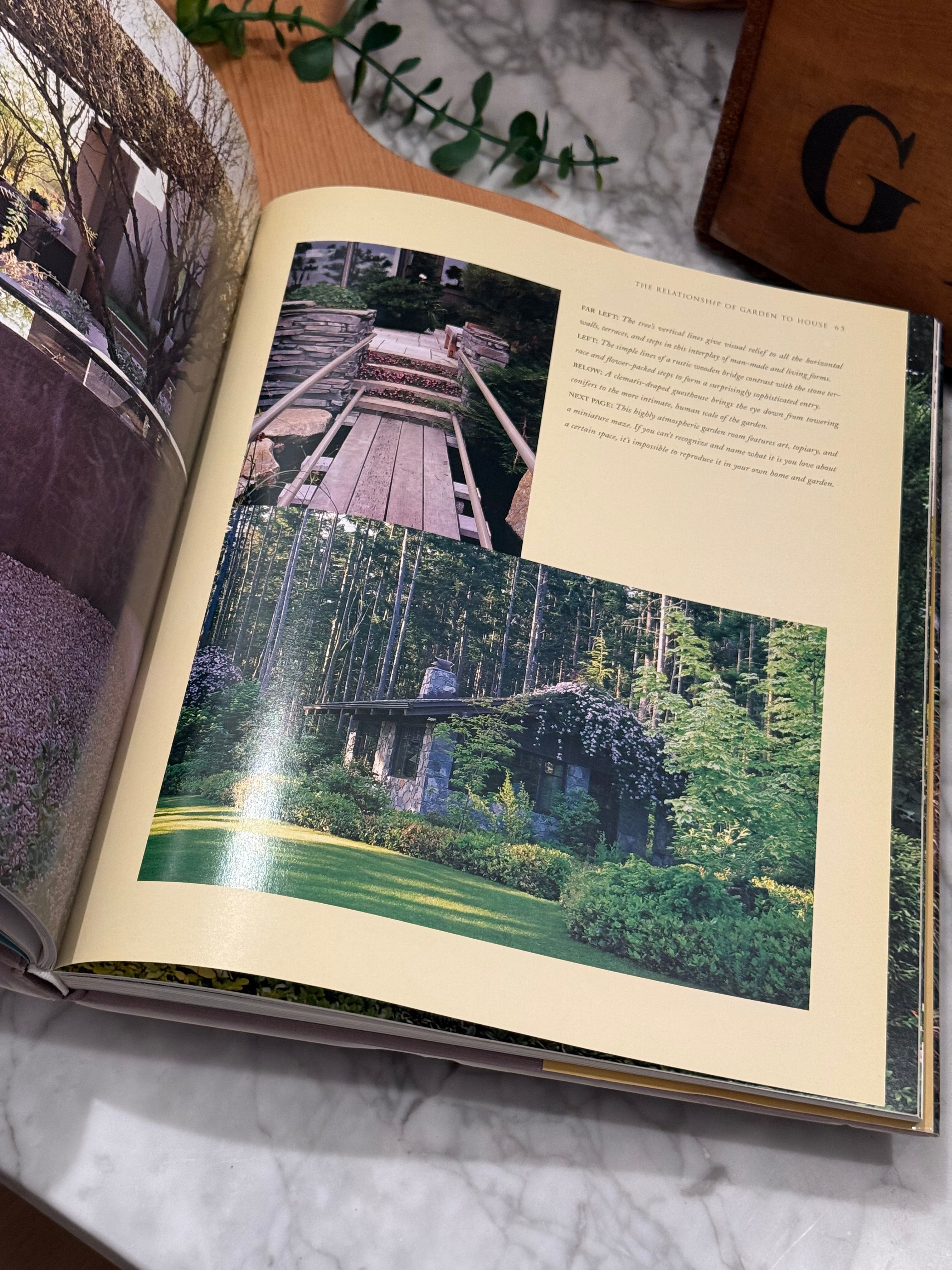 A Pattern Garden Book