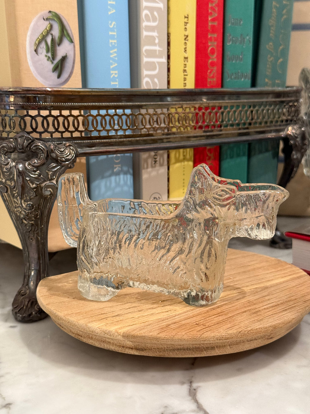 1930s L.E. Smith Glass Scottie Dog Creamer