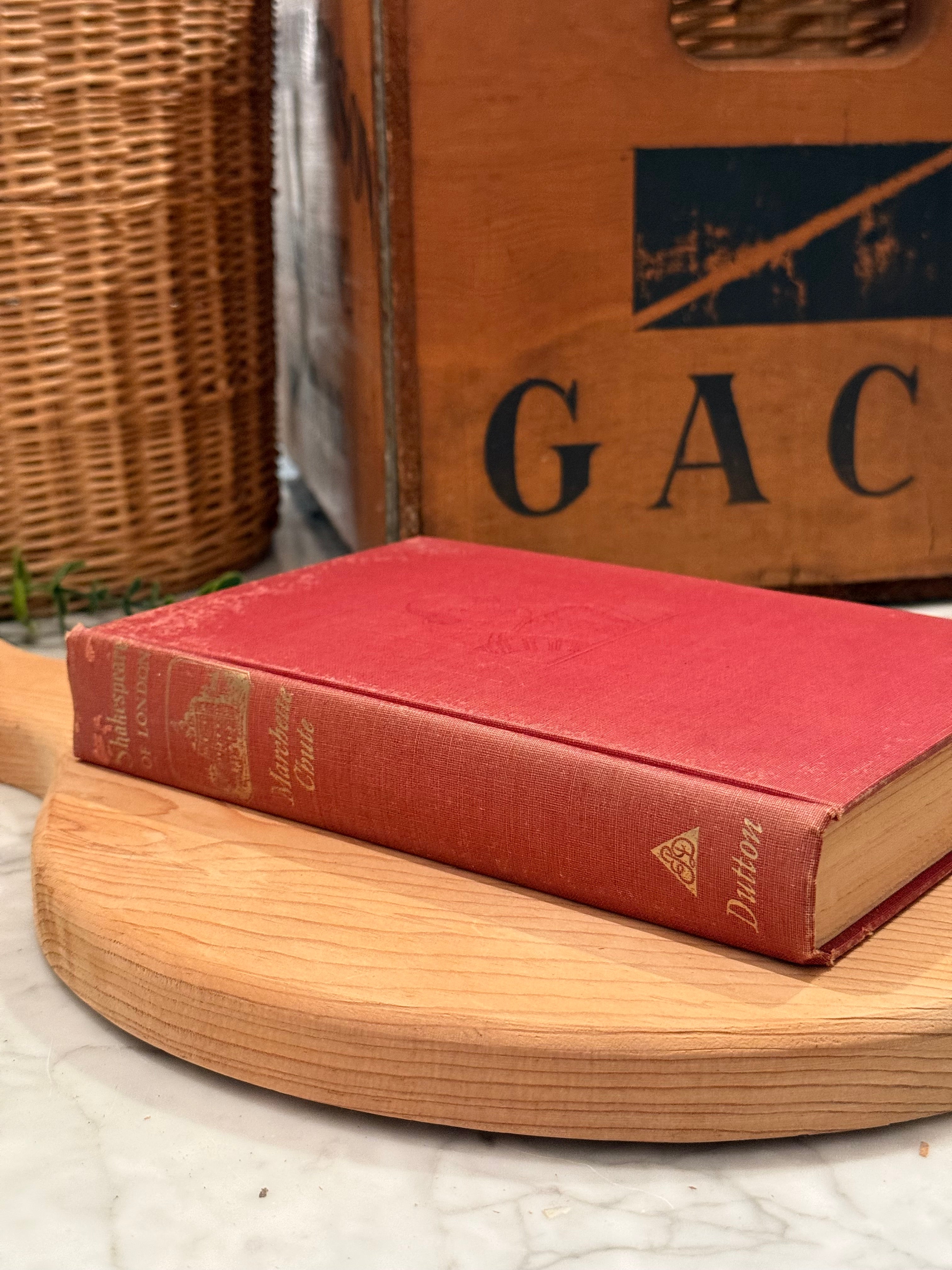 Vintage 1949 First Edition Shakespeare of London