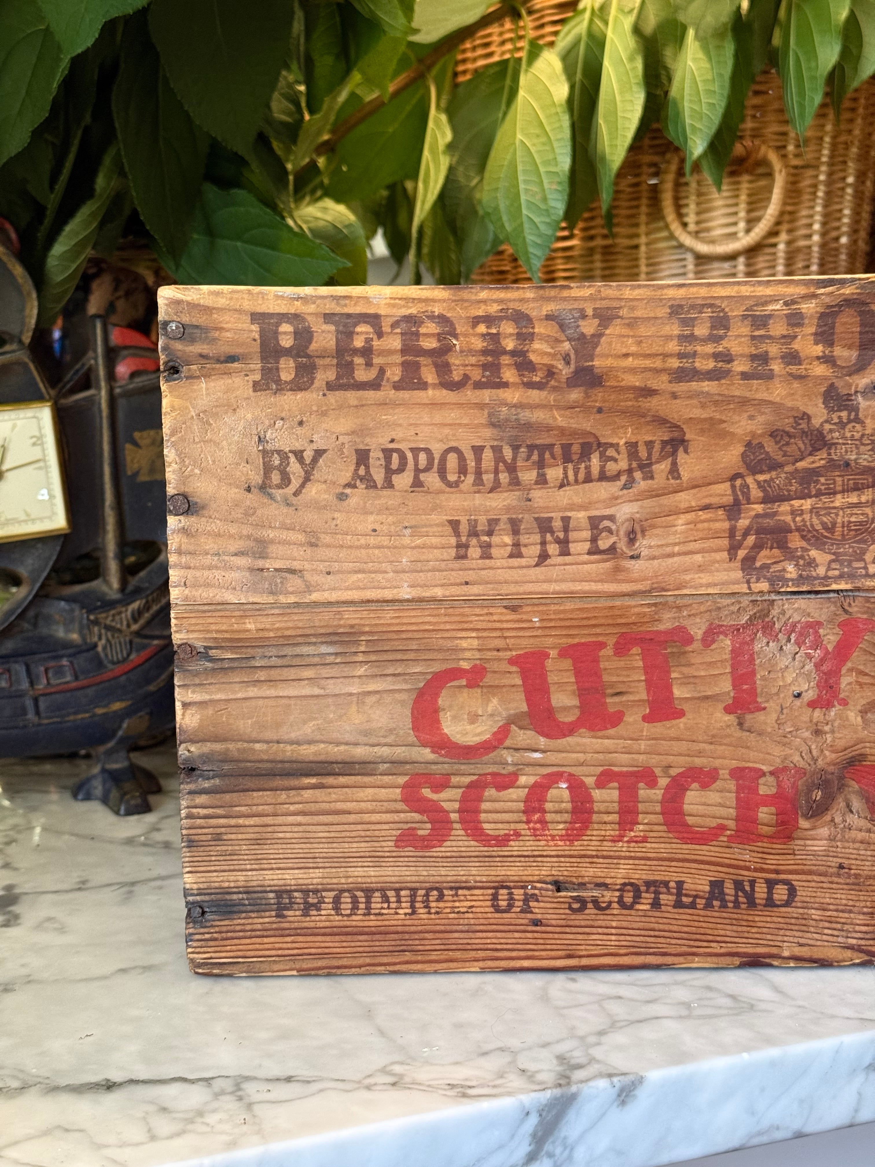 Vintage Cutty Sark Scotch Whisky Wooden Crate - Berry Bros & Rudd with Arkansas Import Stamp
