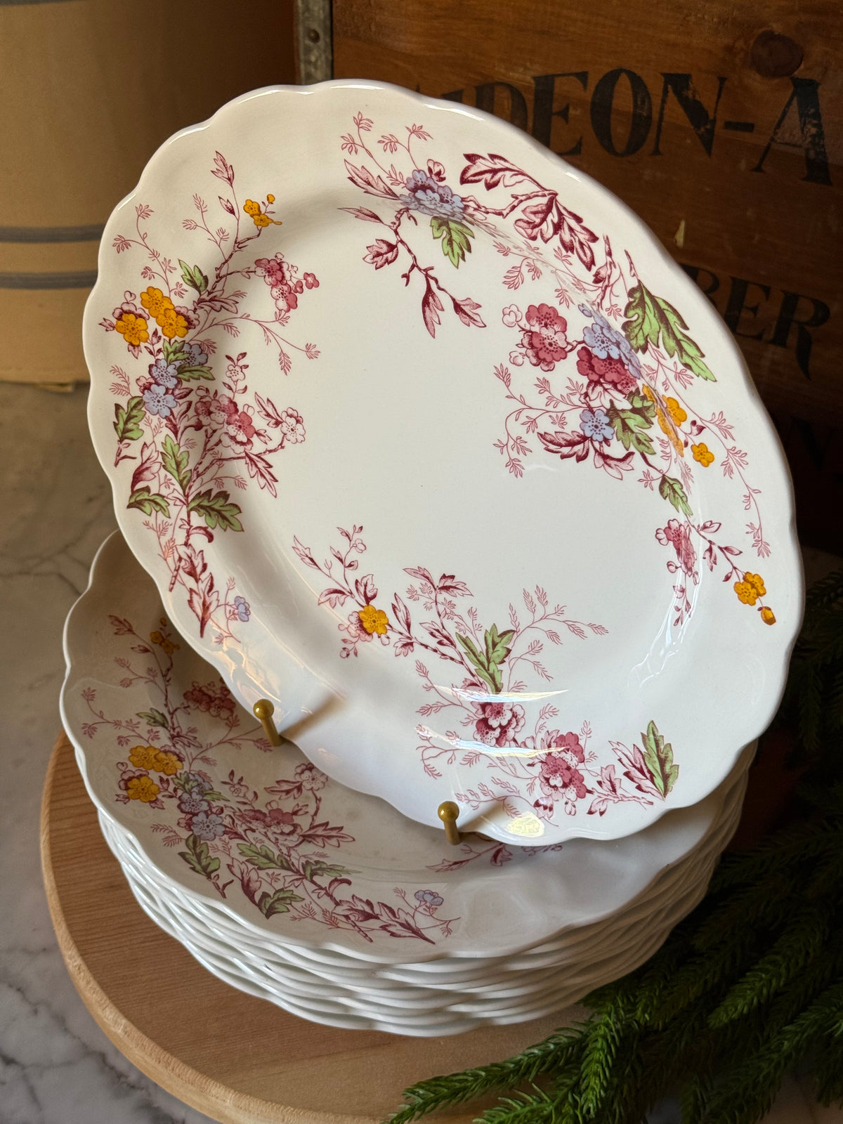 Vintage Ridgway English Garden Ironstone Dinner Plate