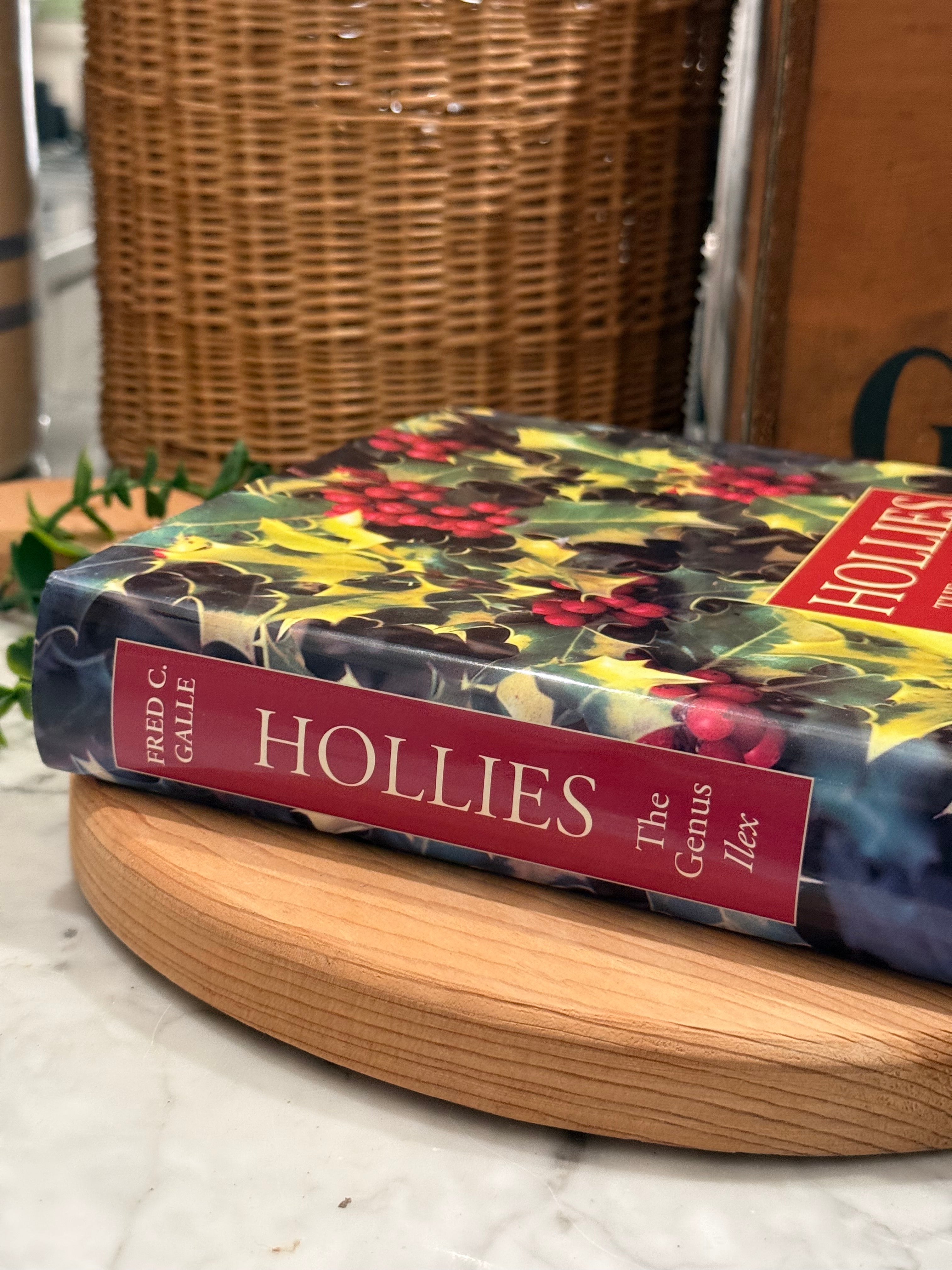 Hollies, The Genus Ilex Monograph Book