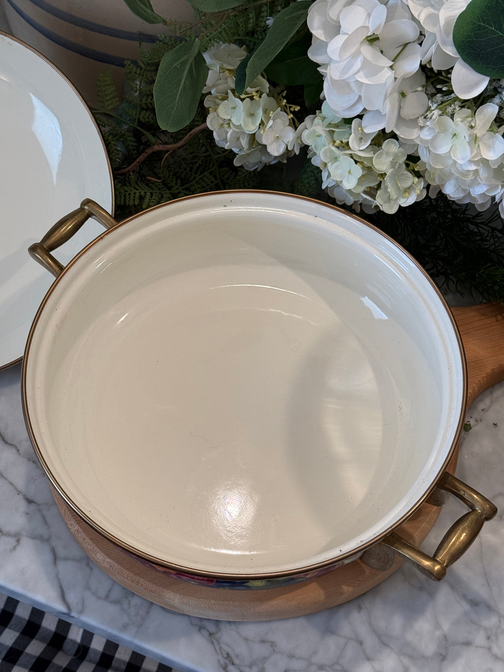 Vintage Lincoware Orchard Fruits Enamel Casserole Pot with Lid