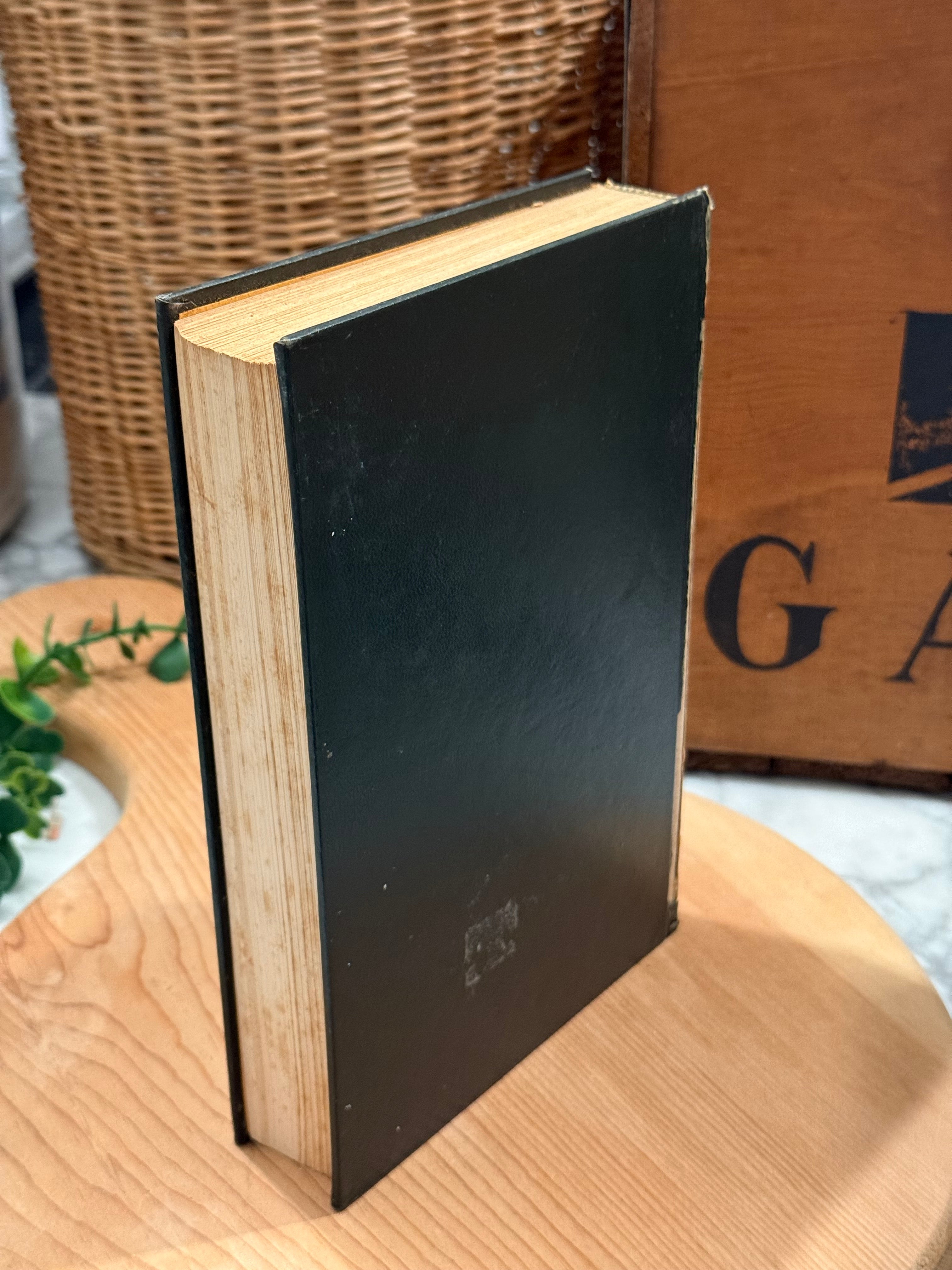 Vintage Harvard Deluxe Editions, Set of 2