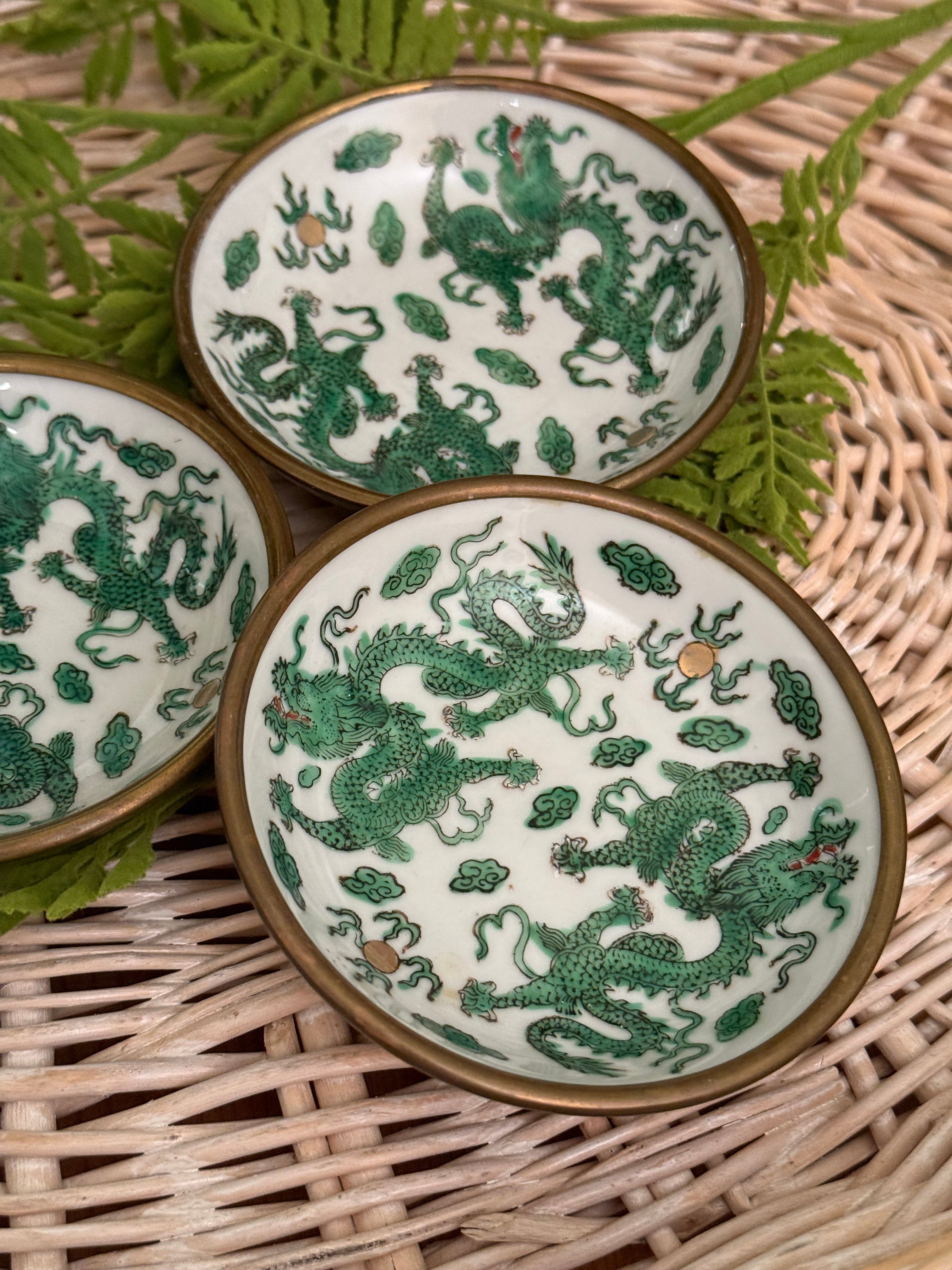 Vintage Chinese Green Dragon Famille Verte Porcelain Brass Rim Dish