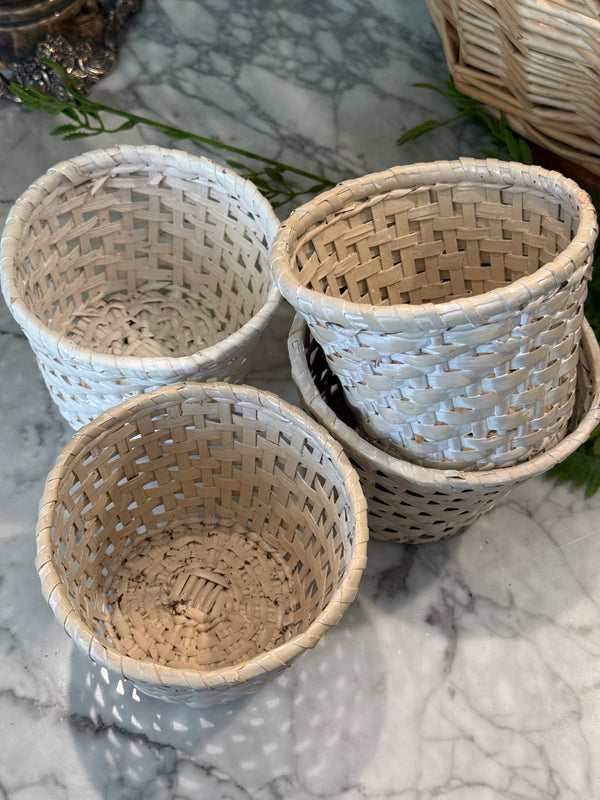Vintage White Woven Rattan Planter Baskets (Set of 4)