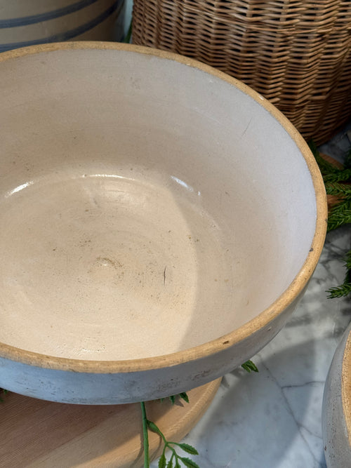 Antique Cream Dough Shoulder Bowl - 11.75"