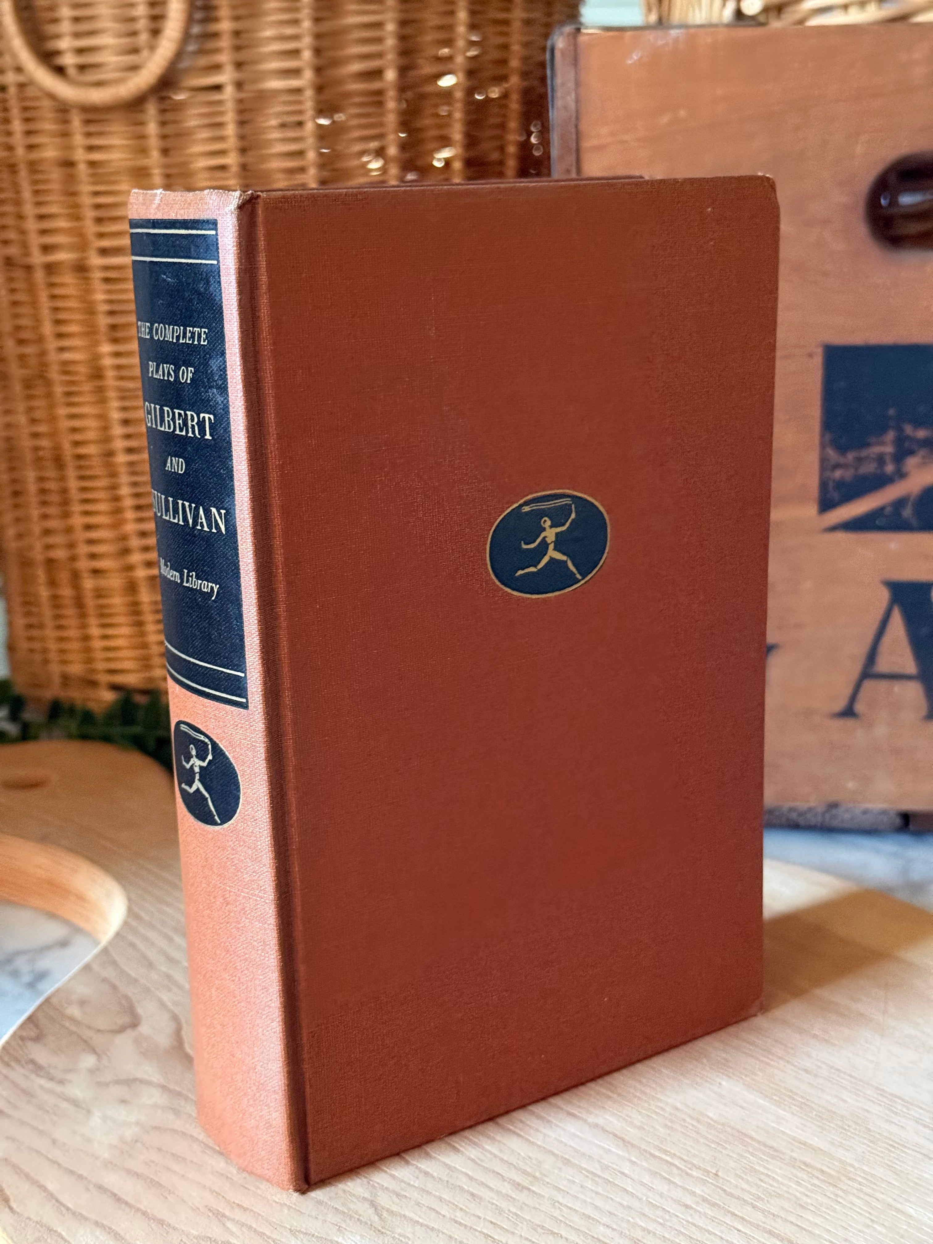 Vintage Plays of Gilbert & Sullivan Volume