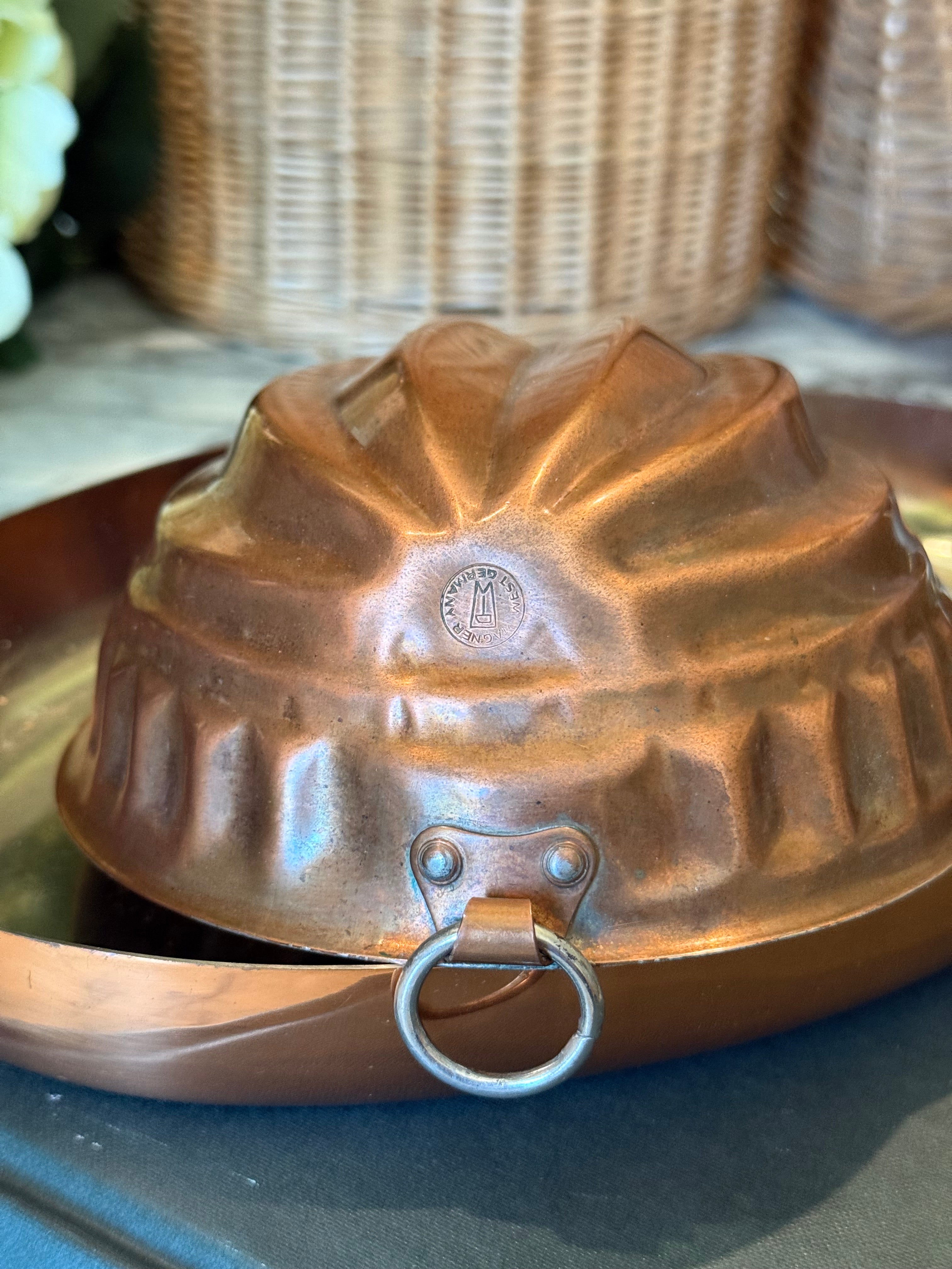 Vintage Wagner Copper Cake Jelly Mold - German Tin Lined Spiral Bundt Pan