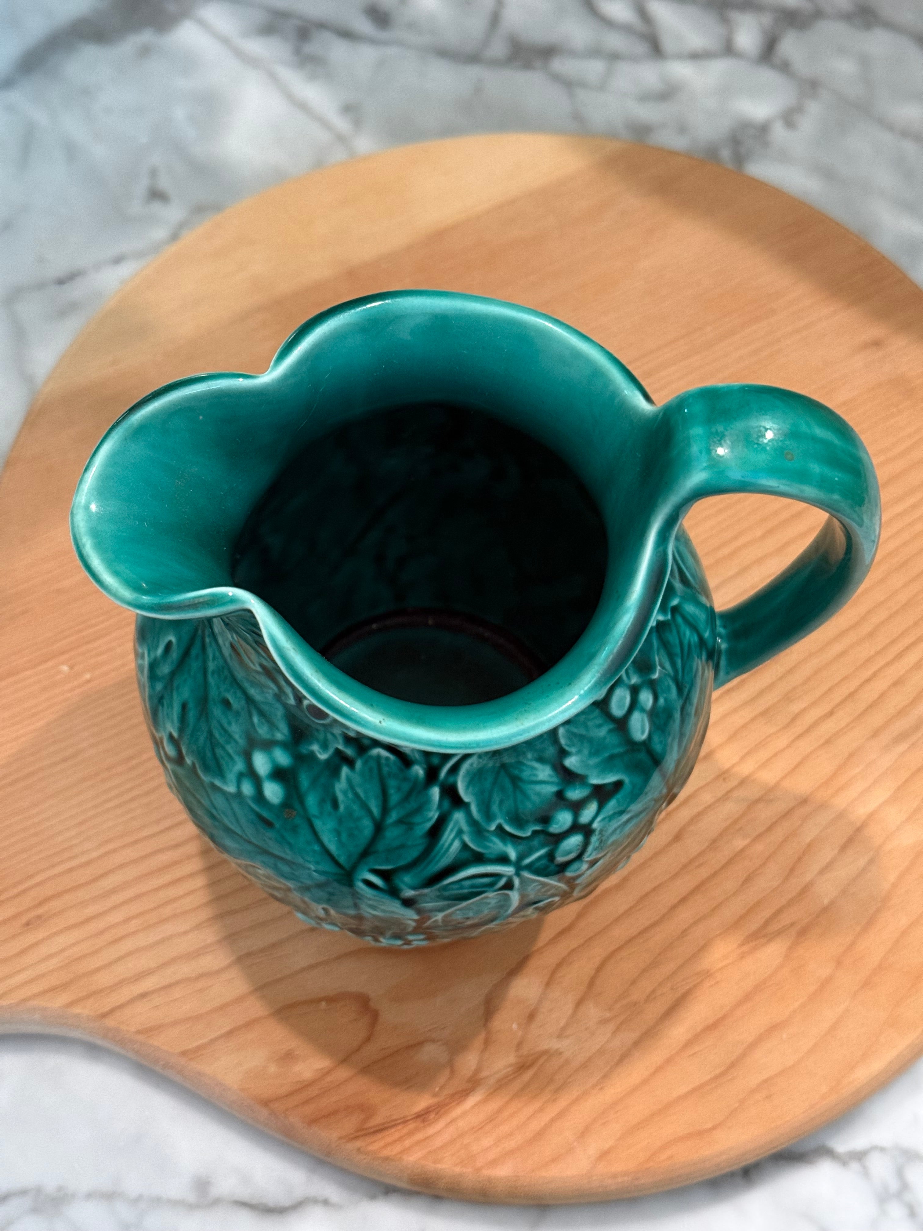 Vintage Wedgwood Majolica Green Leaf & Grapes Pitcher Jug