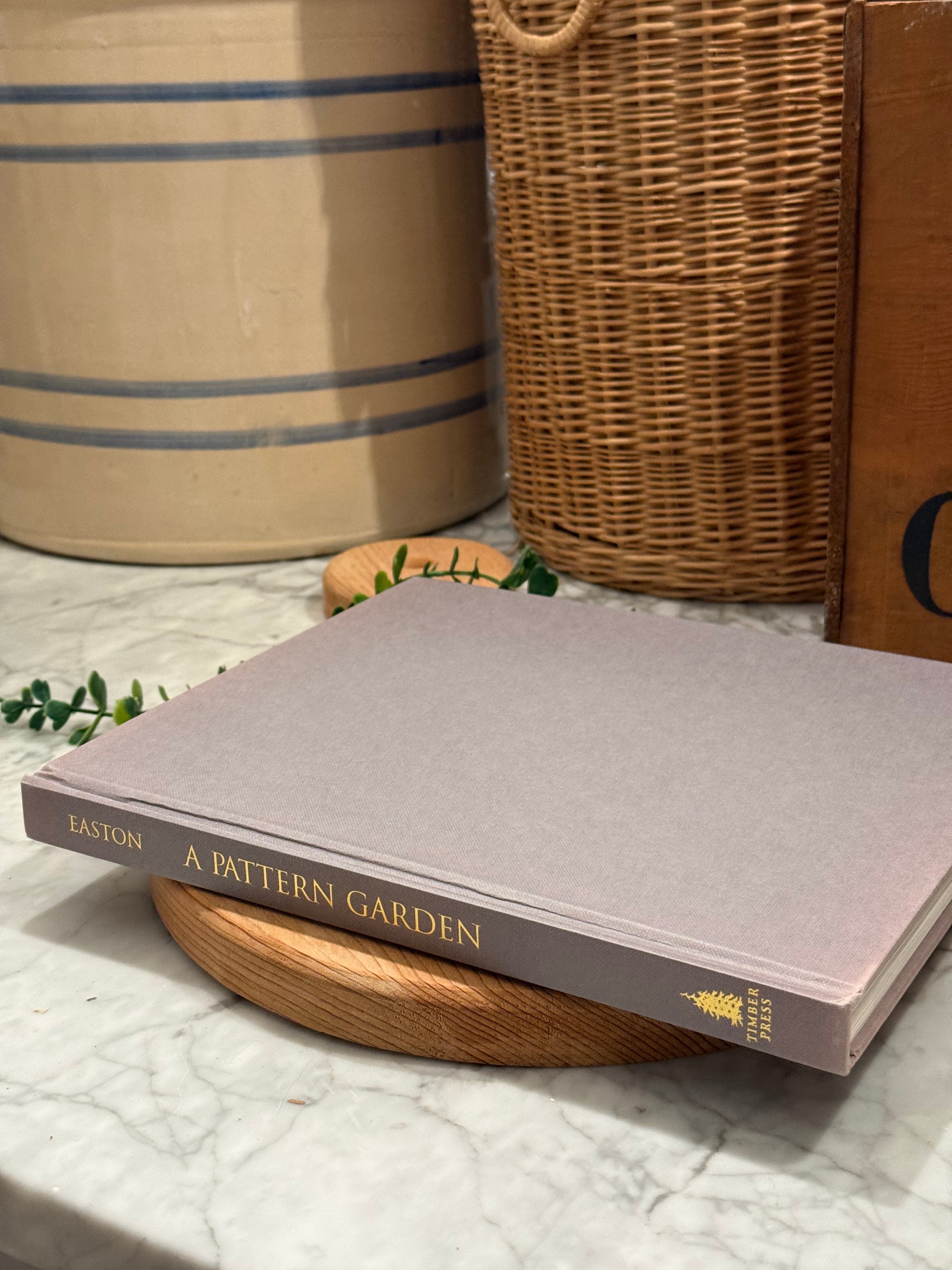 A Pattern Garden Book