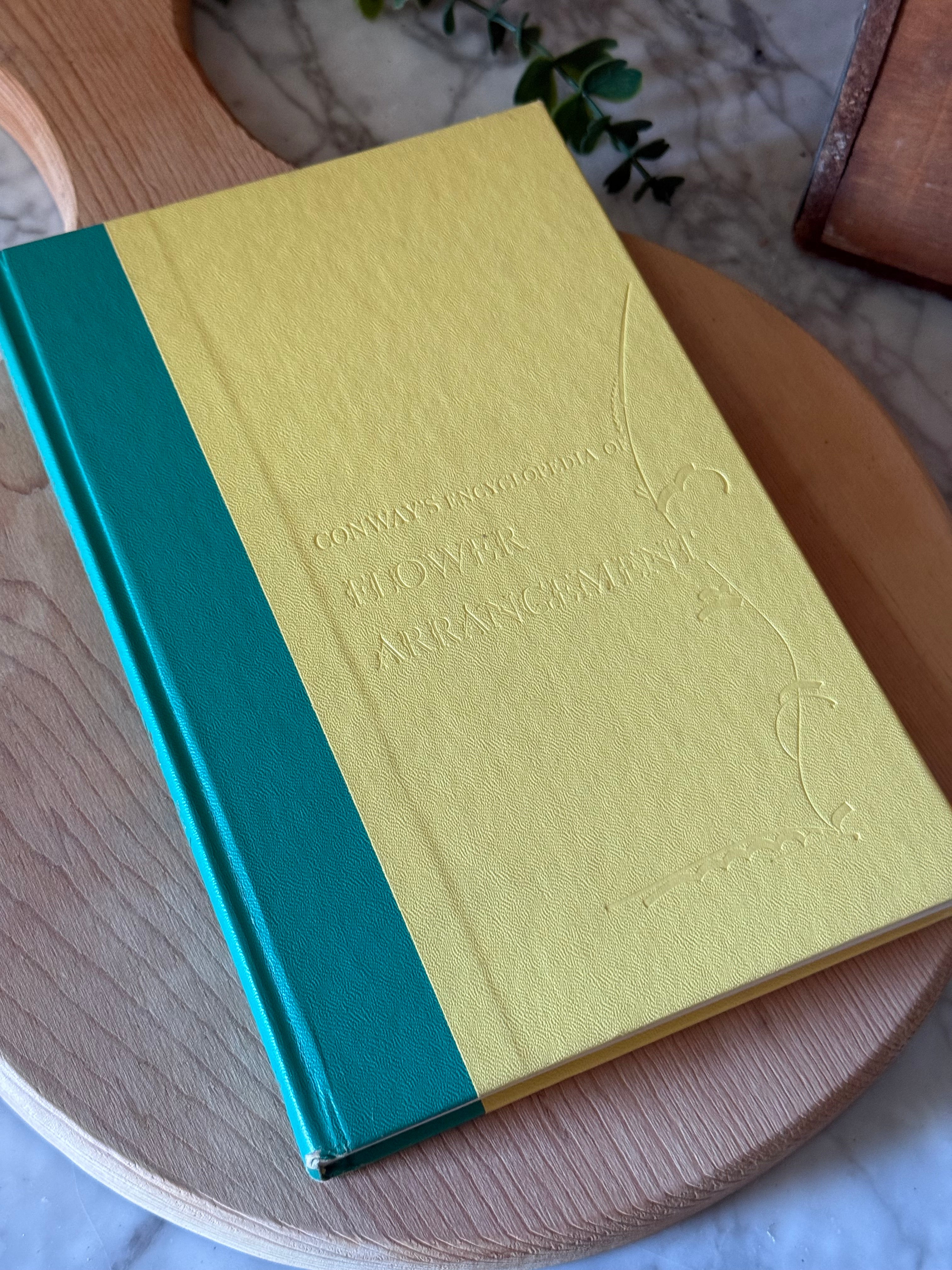 Vintage 1957 Conway's Flower Encyclopedia