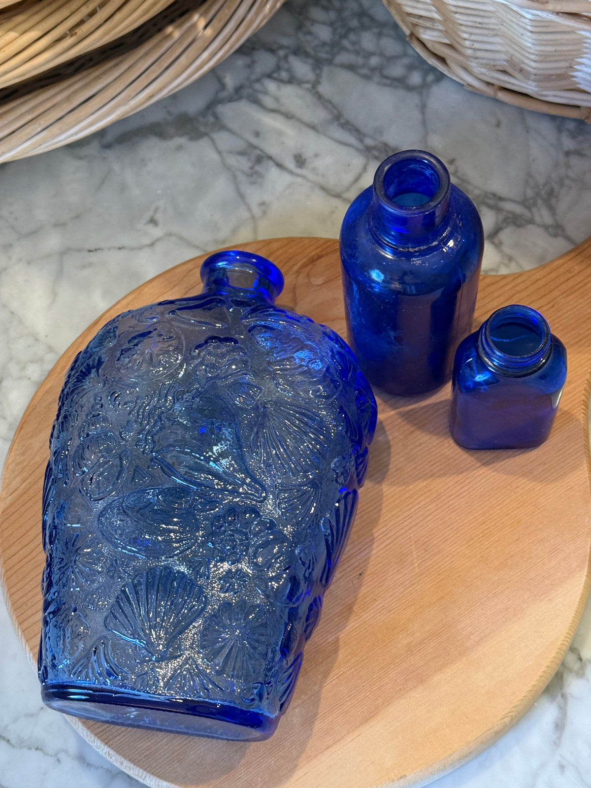 Vintage Libbey Cobalt Glass Seashell Bottle