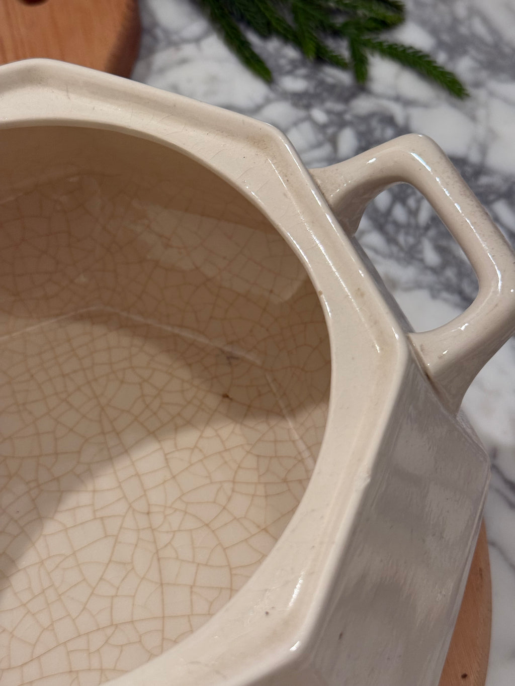 Creamware Octagonal Soup Tureen with Ladle