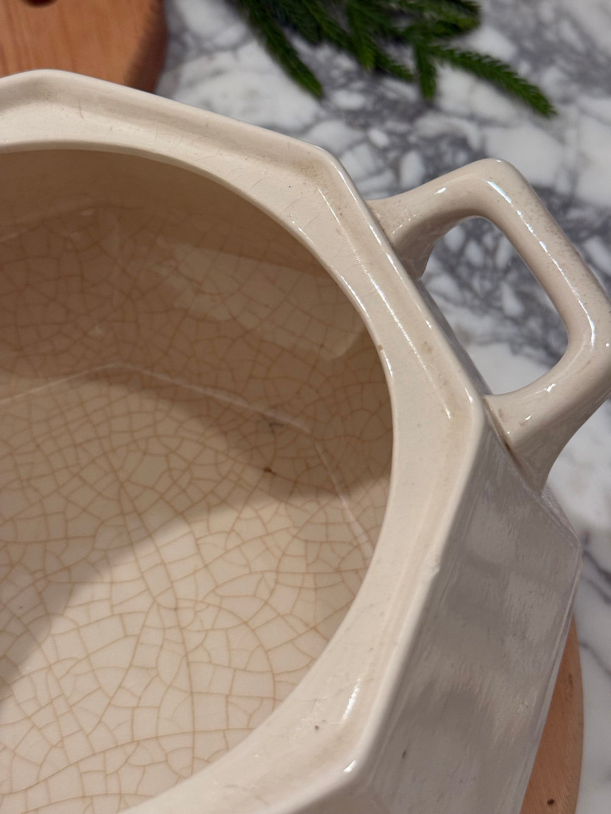 Creamware Octagonal Soup Tureen with Ladle