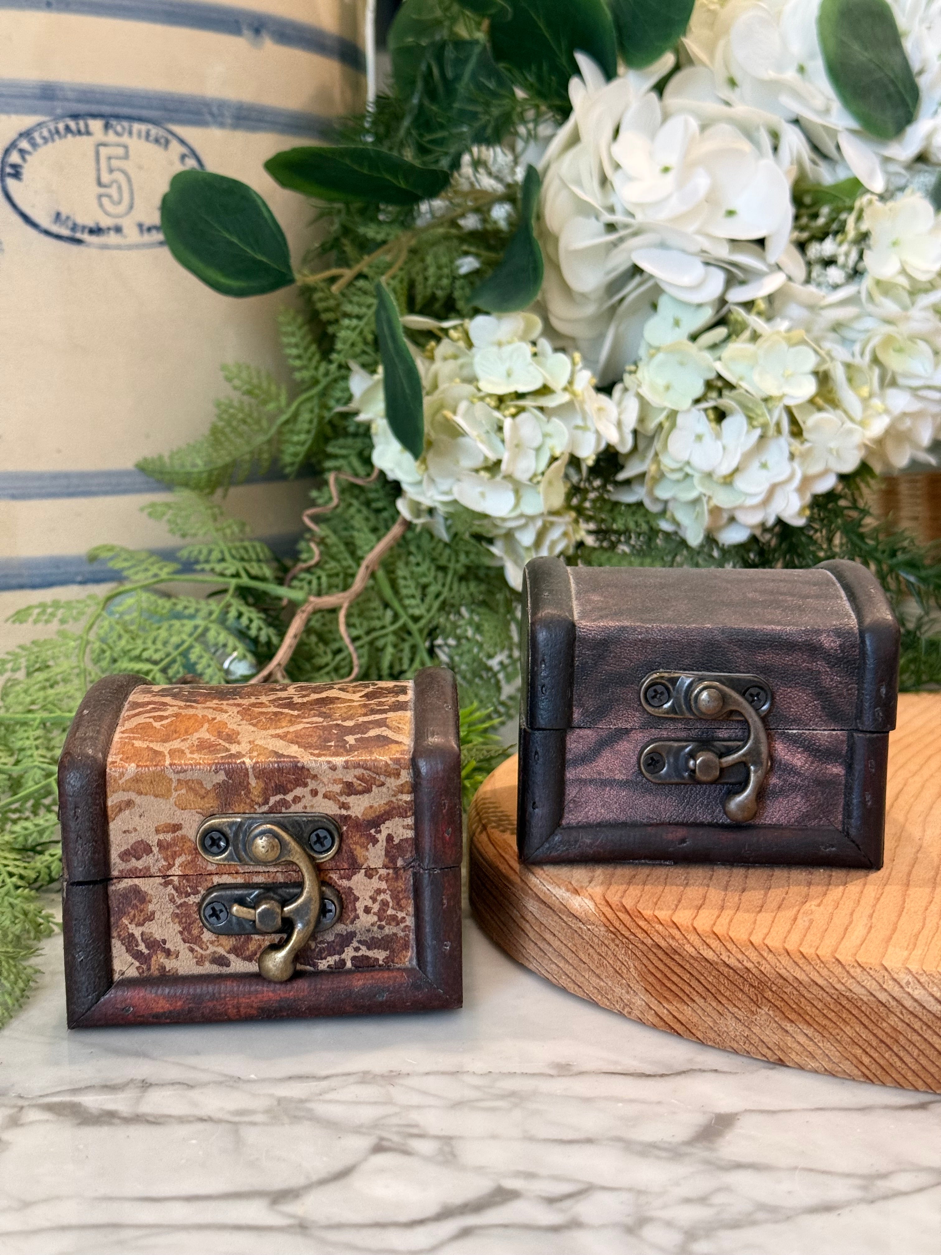 Set of 2 Faux Leather Mini Boxes