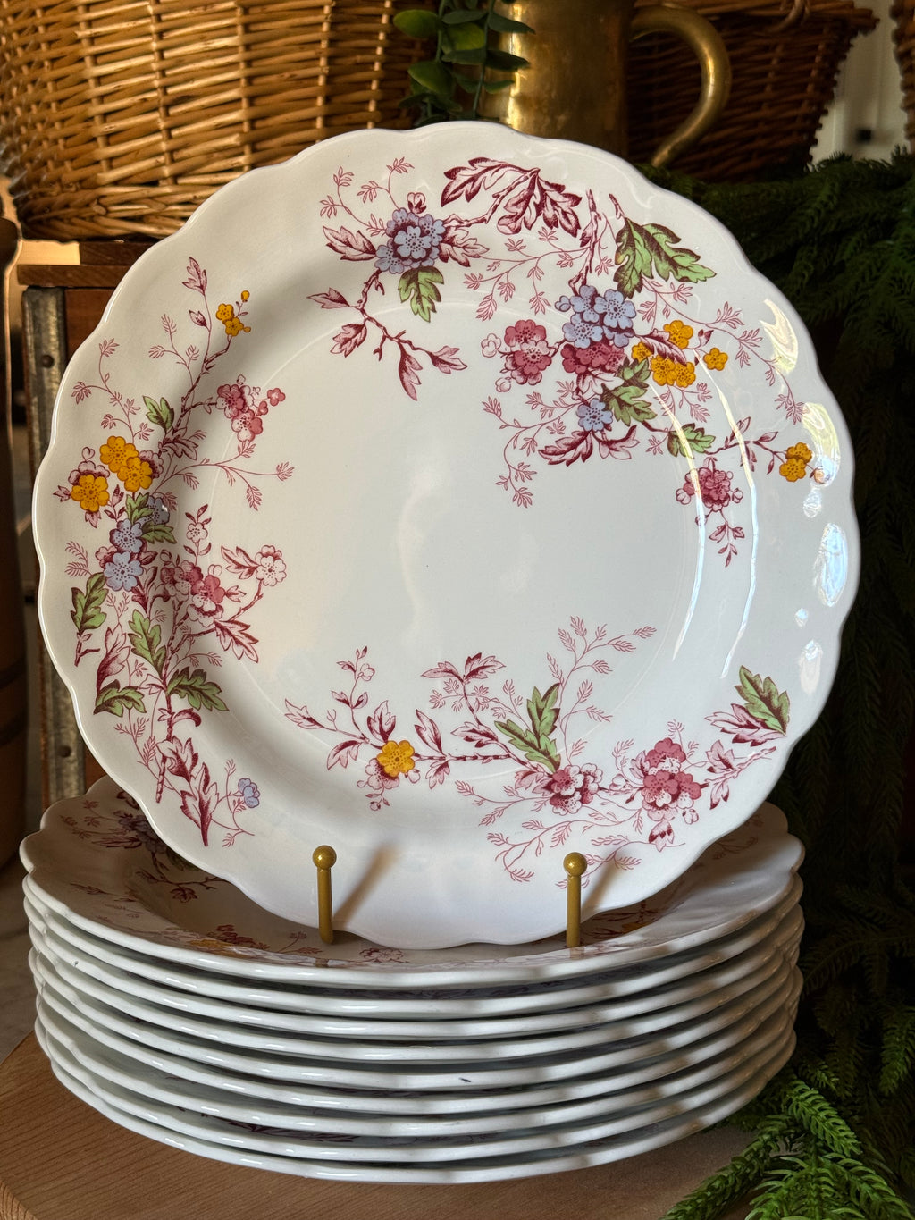 Vintage Ridgway English Garden Ironstone Dinner Plate