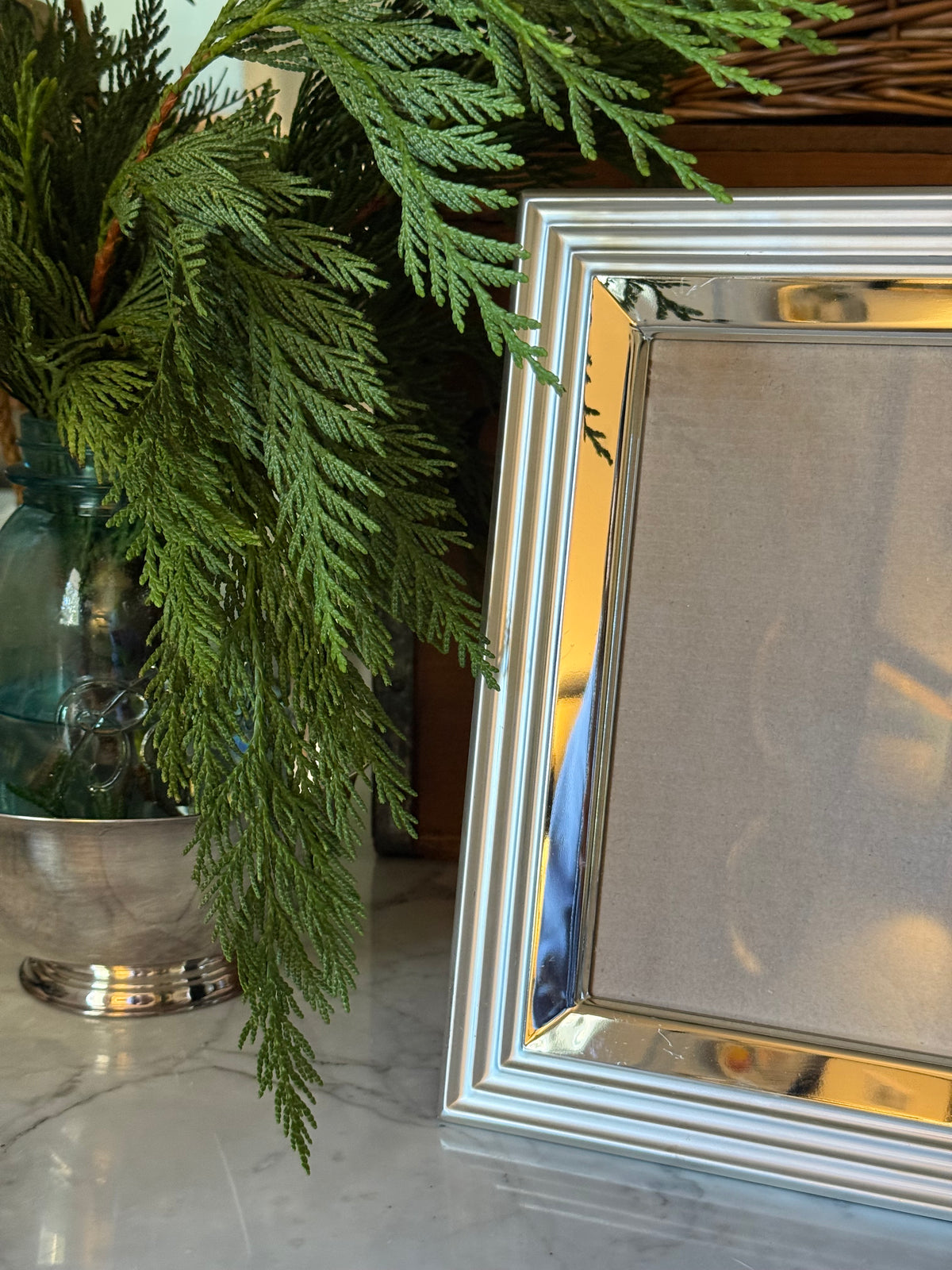 Grand Stepped Bevel Silver Frame