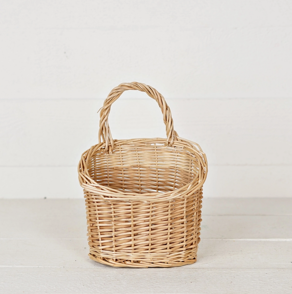 Hanging Basket in Natural Willow