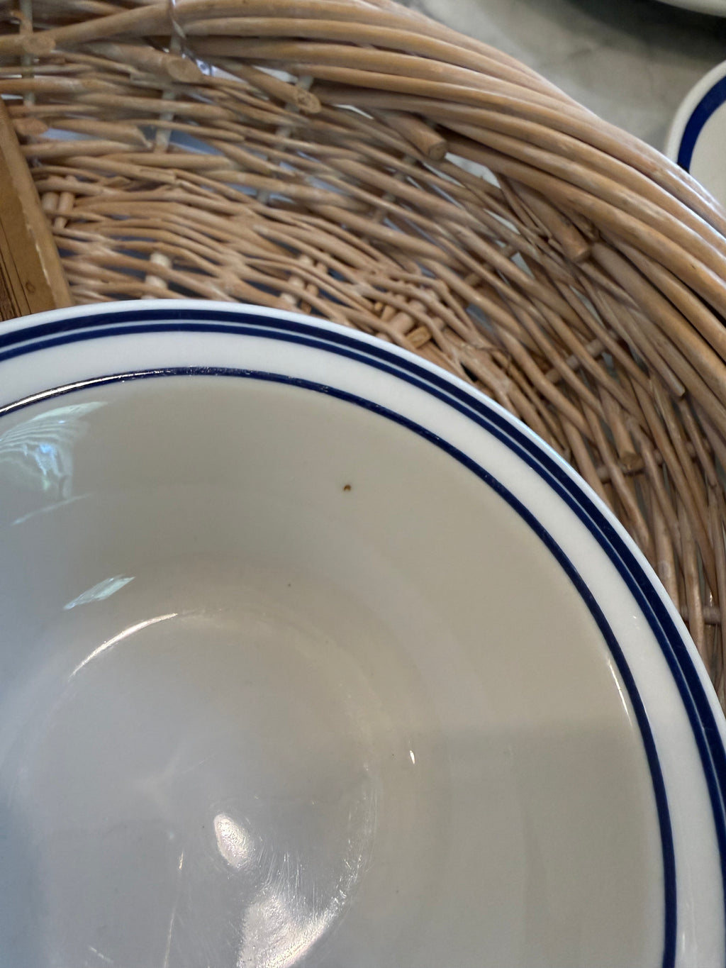 Vintage 90s Homer Laughlin Blue Rim Restaurant Ware Bowl