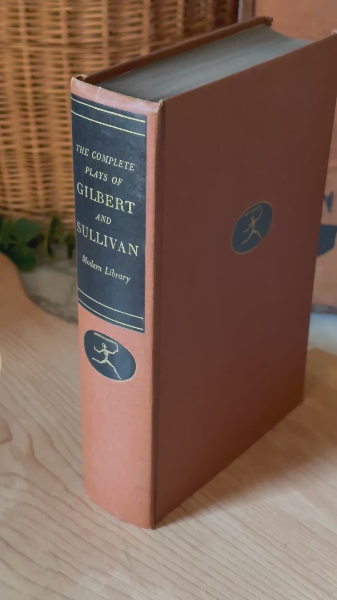 Vintage Plays of Gilbert & Sullivan Volume