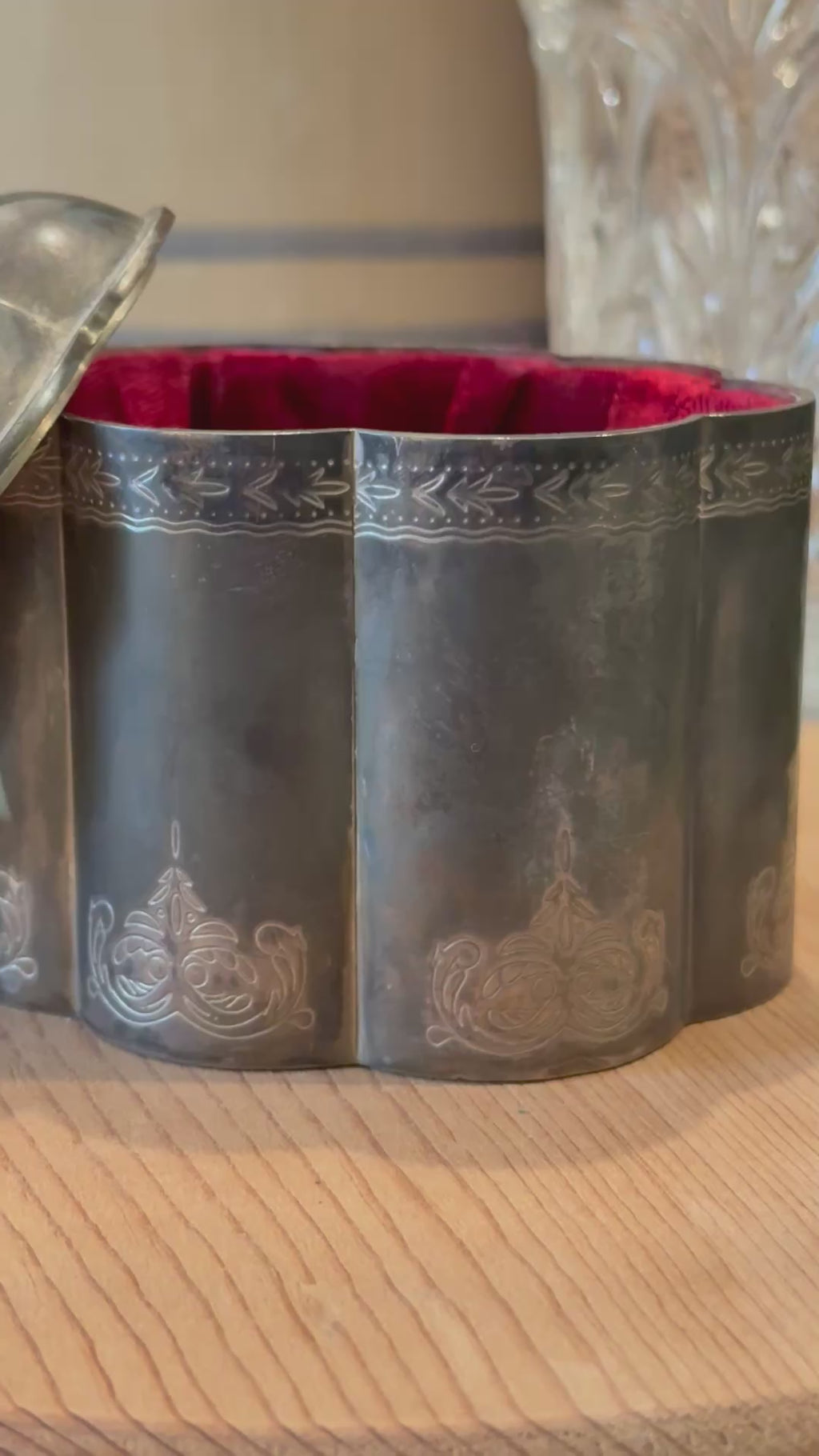 Vintage Godinger Silver Velvet Lined Trinket Box