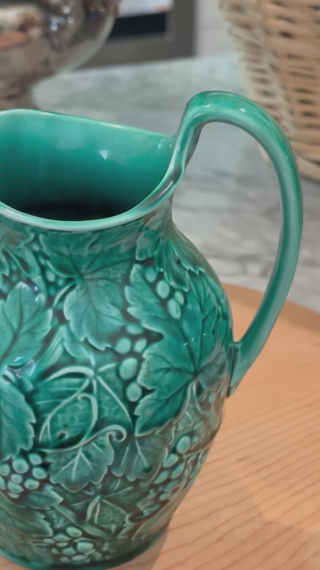 Vintage Wedgwood Majolica Green Leaf & Grapes Pitcher Jug